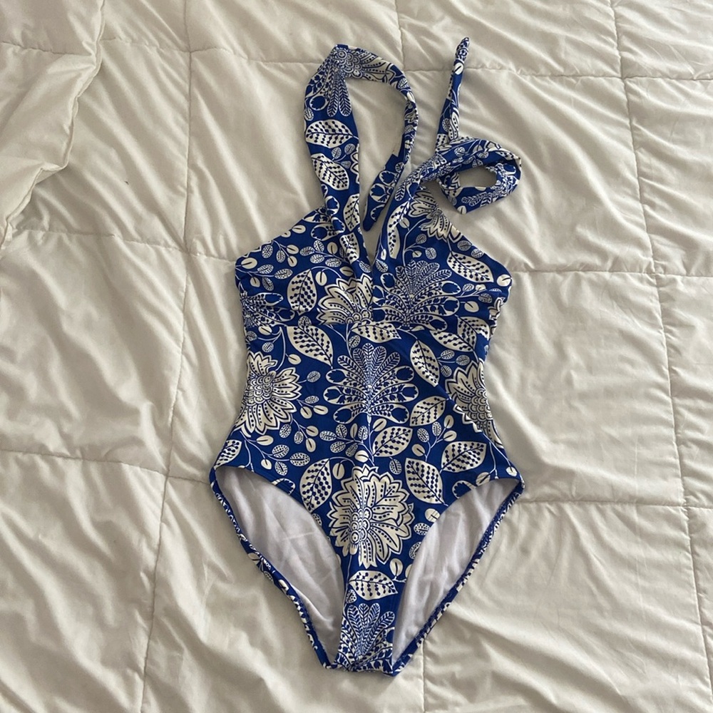 Boden cross front halter swimsuit US 6